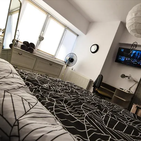 Sweet 24 Apartment